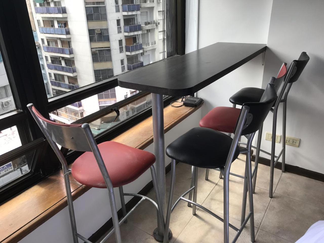 Tango Pop Junto Al Obelisco En 820 Avenida Corrientes Appartamento Buenos Aires